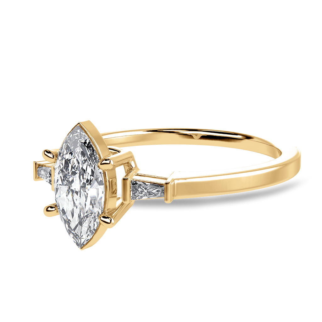 Éclat Baguette Cocktail Ring