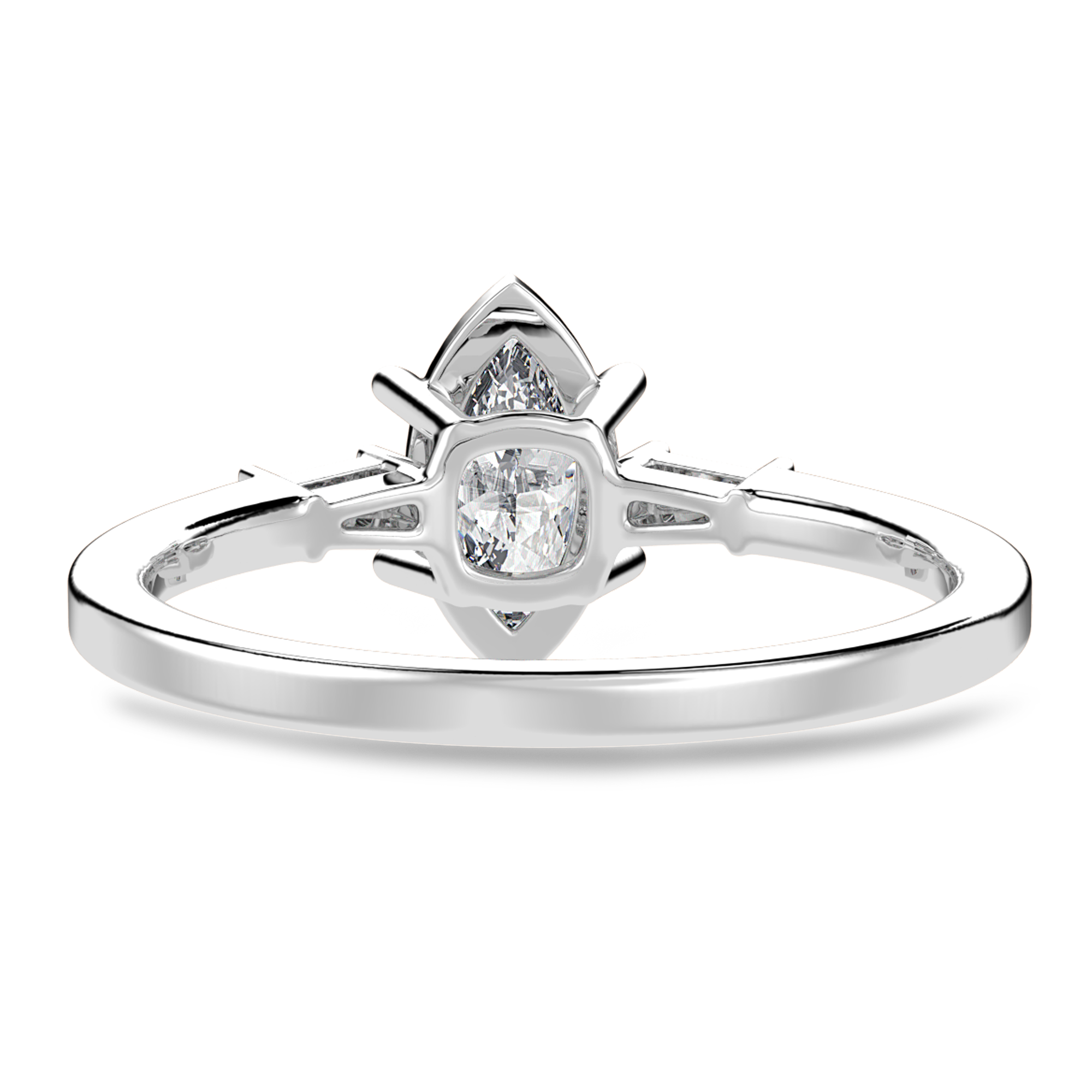 Éclat Baguette Cocktail Ring